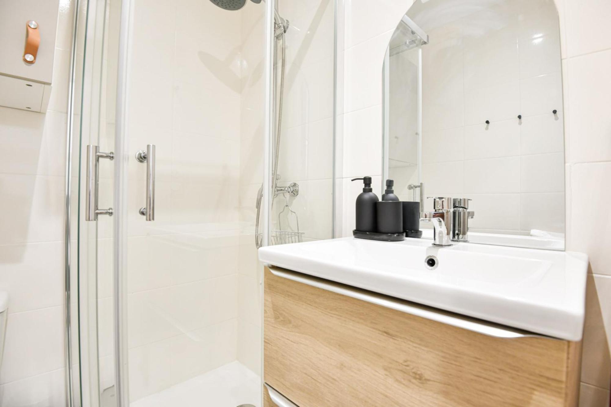 Studio Neuf Et Cosy Sur La Canebiere Vieux-Port มาร์กเซย ภายนอก รูปภาพ