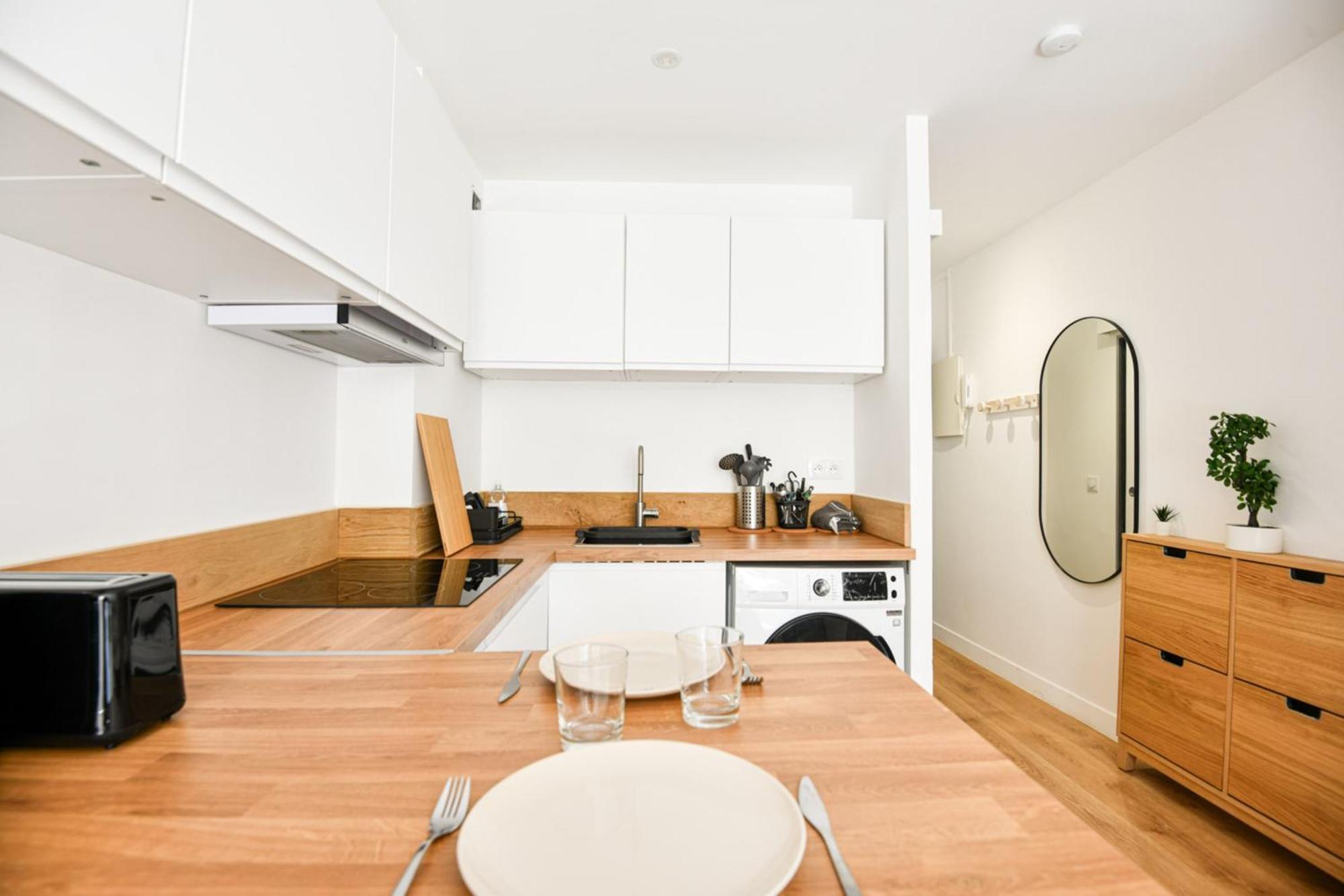 Studio Neuf Et Cosy Sur La Canebiere Vieux-Port มาร์กเซย ภายนอก รูปภาพ